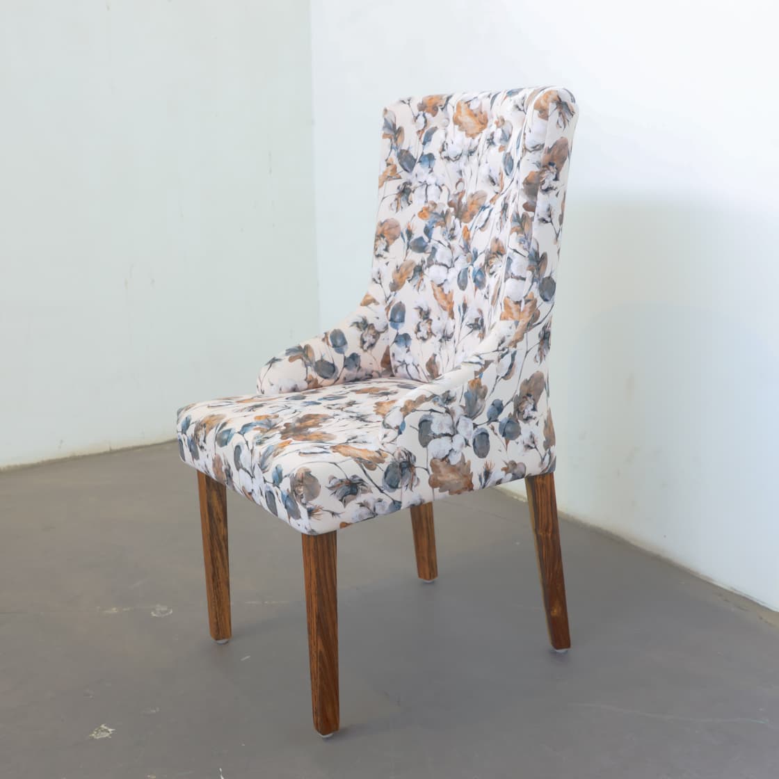 Annapurna Chair